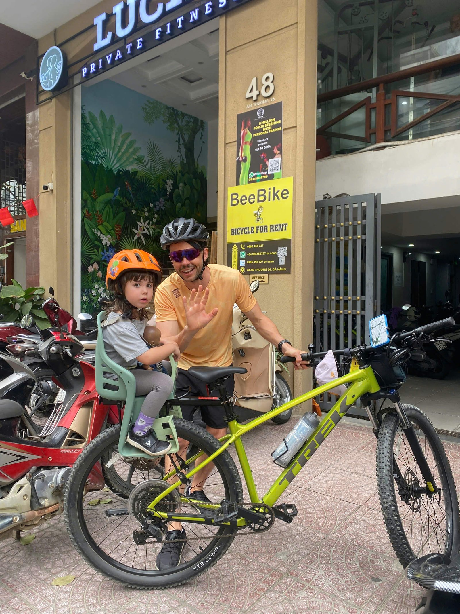Bike-with-child-seat-Da-Nang